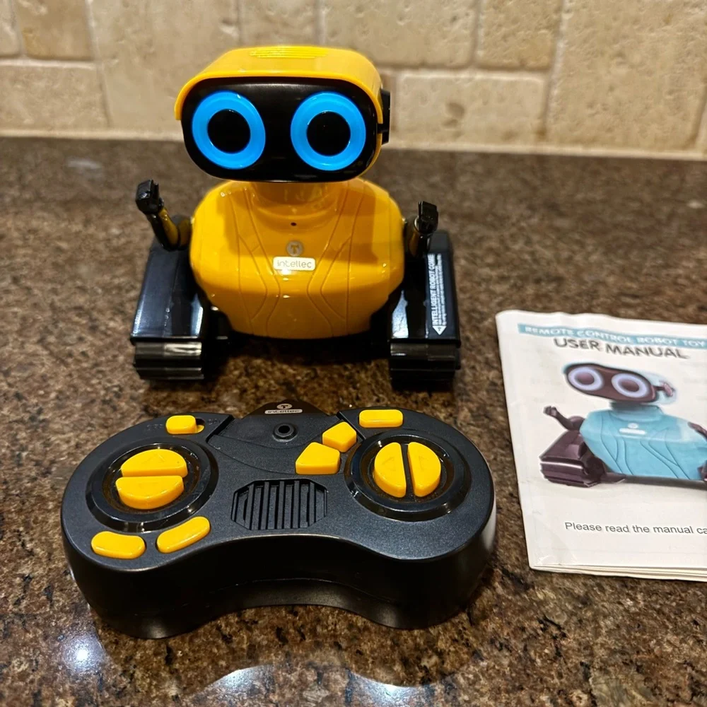 Remote Control Robot Toy With LED Eyes Flexible Head And Arms
